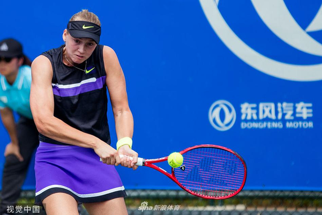 阵容磨合趋 阵容磨合趋