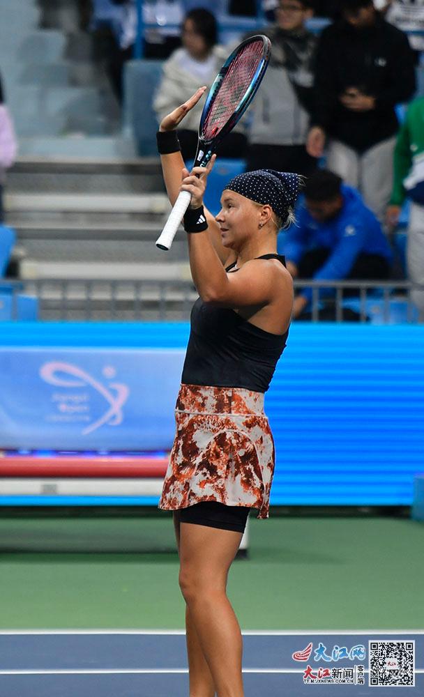 历与内容运 历与内容运